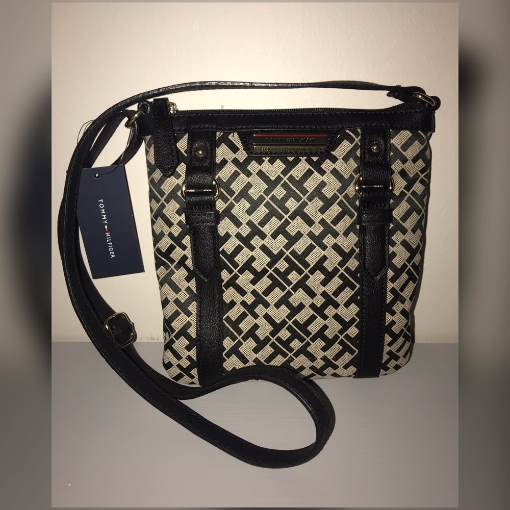 Tommy Hilfiger Crossbody Bag